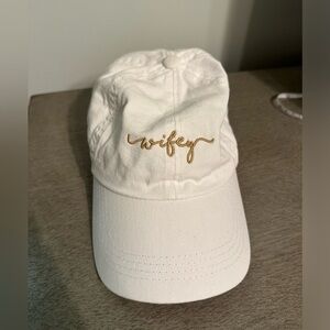 Wifey hat